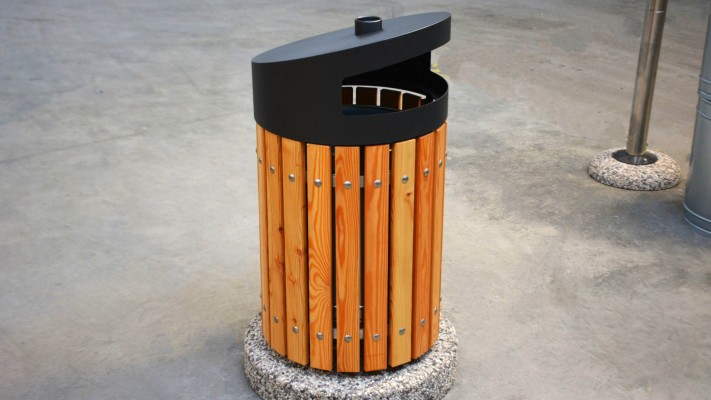 Bin Park with lid